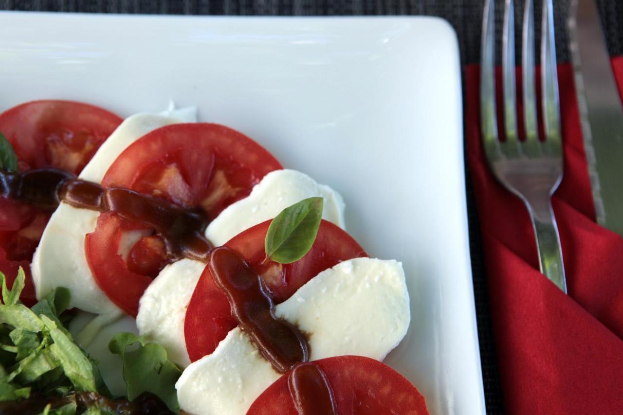 סן-שיניו Logis Hotel Le Pressoir מראה חיצוני תמונה