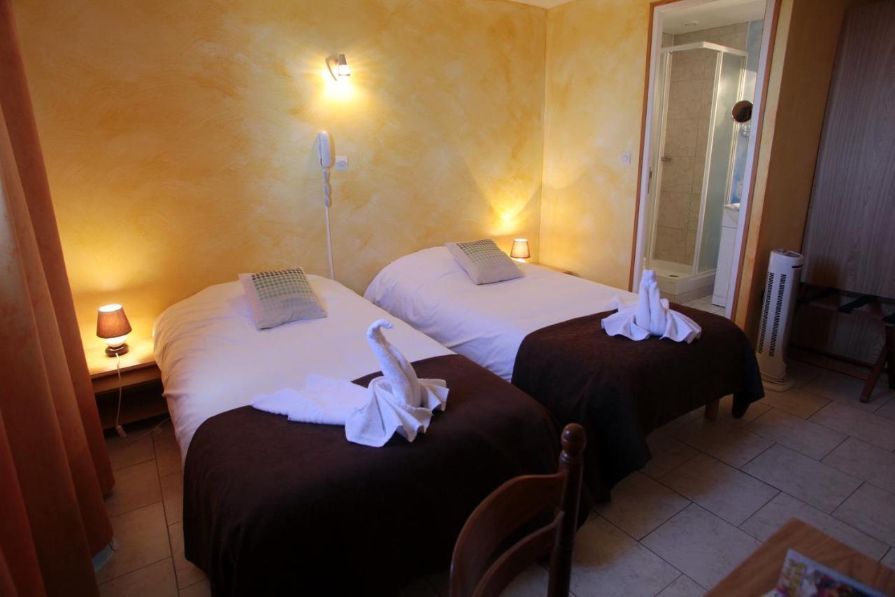 סן-שיניו Logis Hotel Le Pressoir מראה חיצוני תמונה