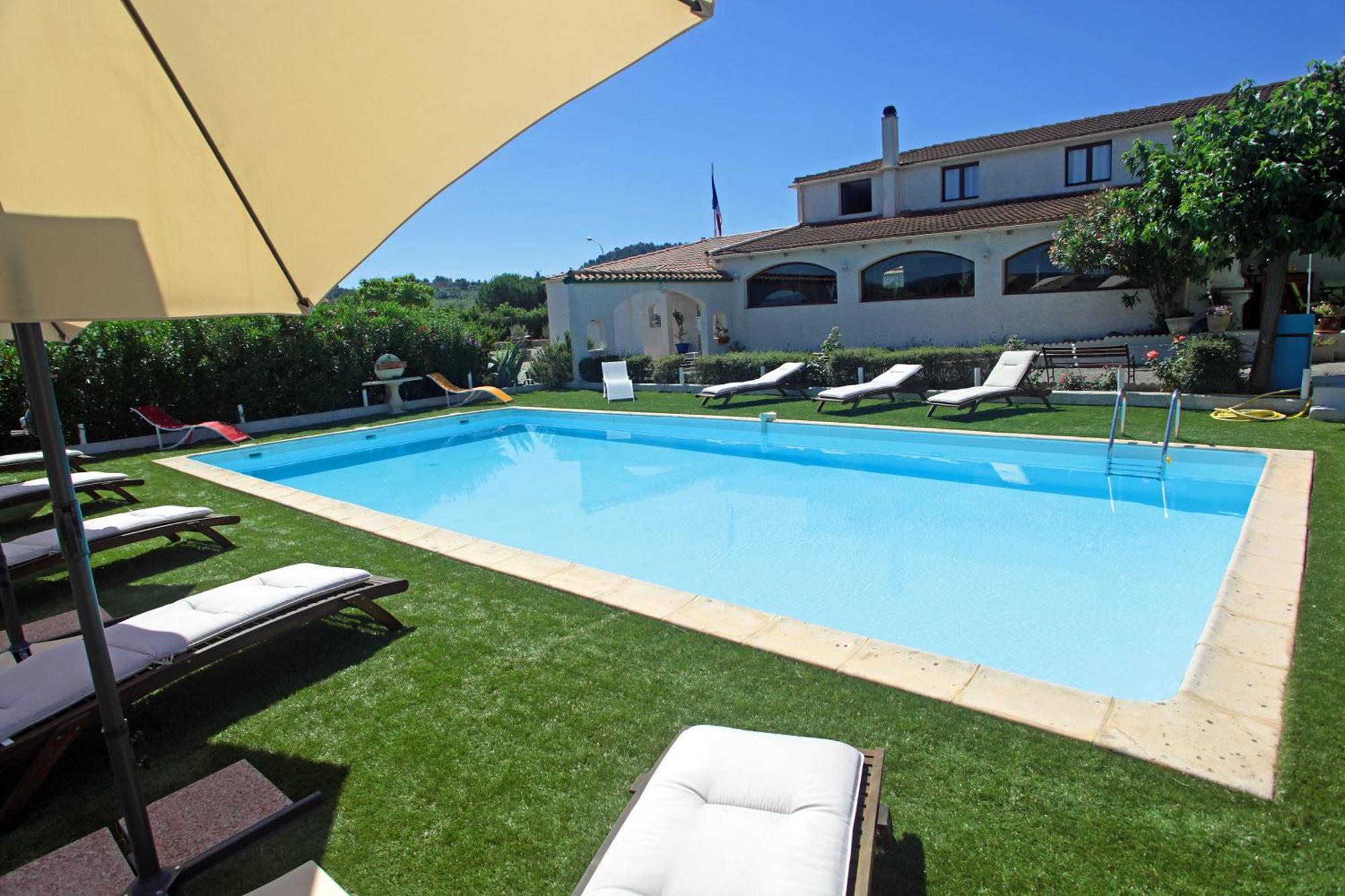 סן-שיניו Logis Hotel Le Pressoir מראה חיצוני תמונה